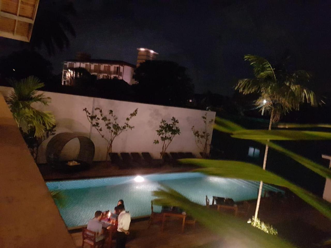 Hotel Cloud 9 Negombo Eksteriør billede